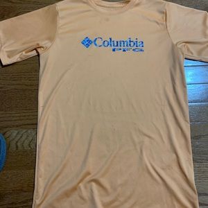 Columbia short sleeve shirt